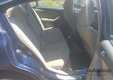 2009 Nissan Altima Hybrid из США, поврежденный, VIN 1N4CL21E59C187697